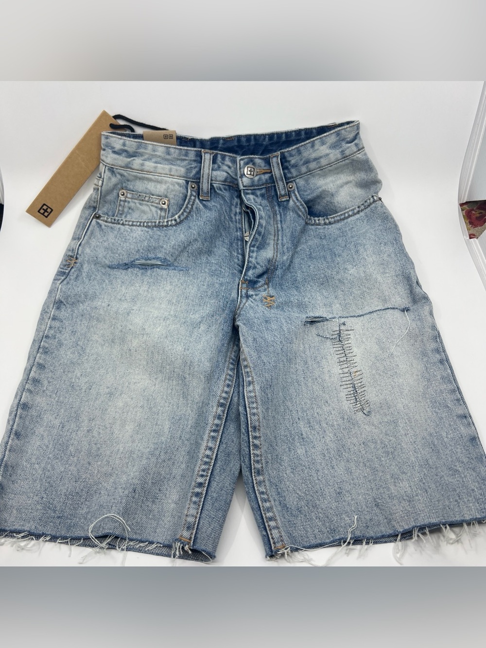 NWT New Ksubi light wash denim distressed boyfriend long Brooklyn cutoff shorts